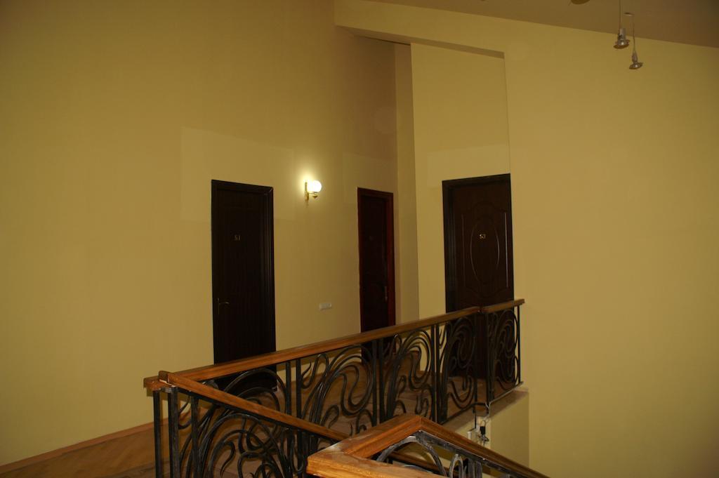 Europa+T Hotel Τυφλίδα Δωμάτιο φωτογραφία